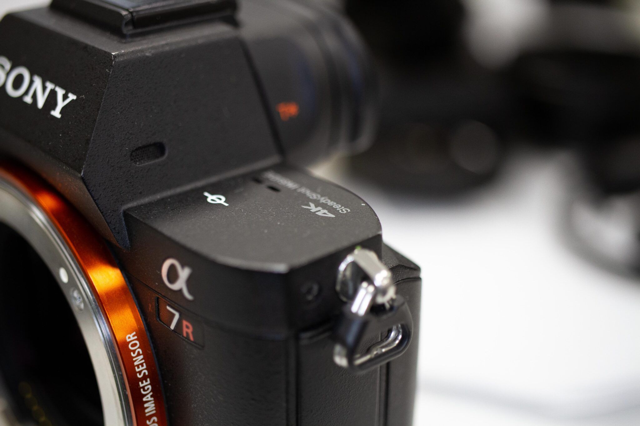 Sony a 7r II non si accende: sostituzione mainboard