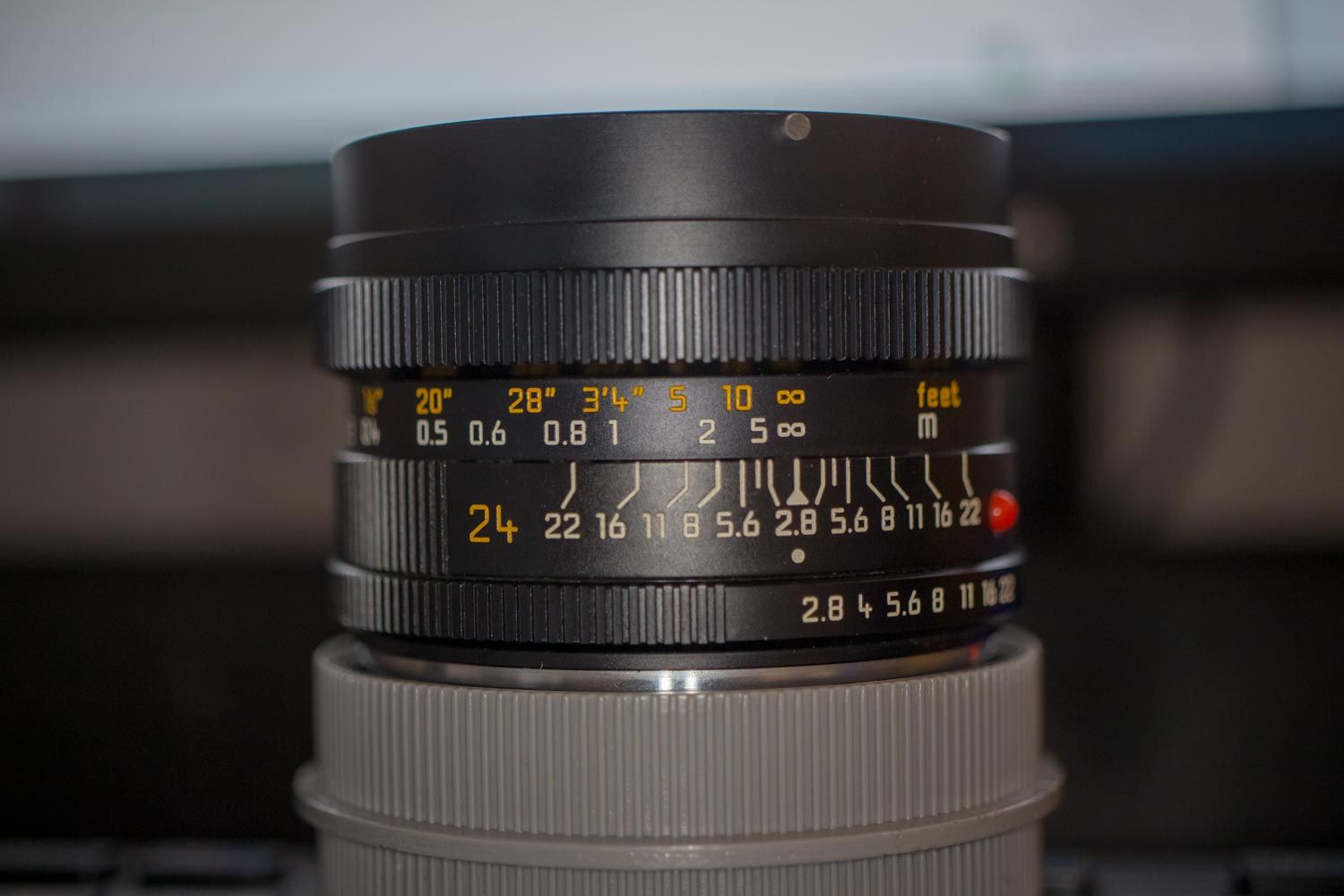 Leica R 24mm 2.8 con ghiera rigida: ripristino funzionalità ghiera.