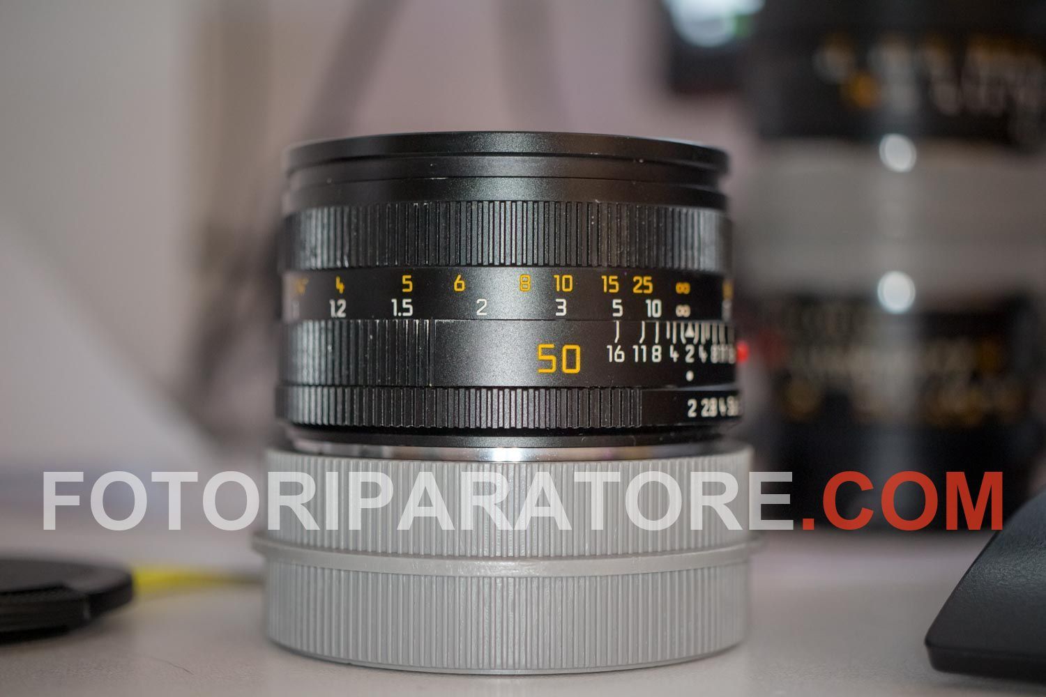 Leica R 50mm 2.0 ghiera rigida e polvere interna