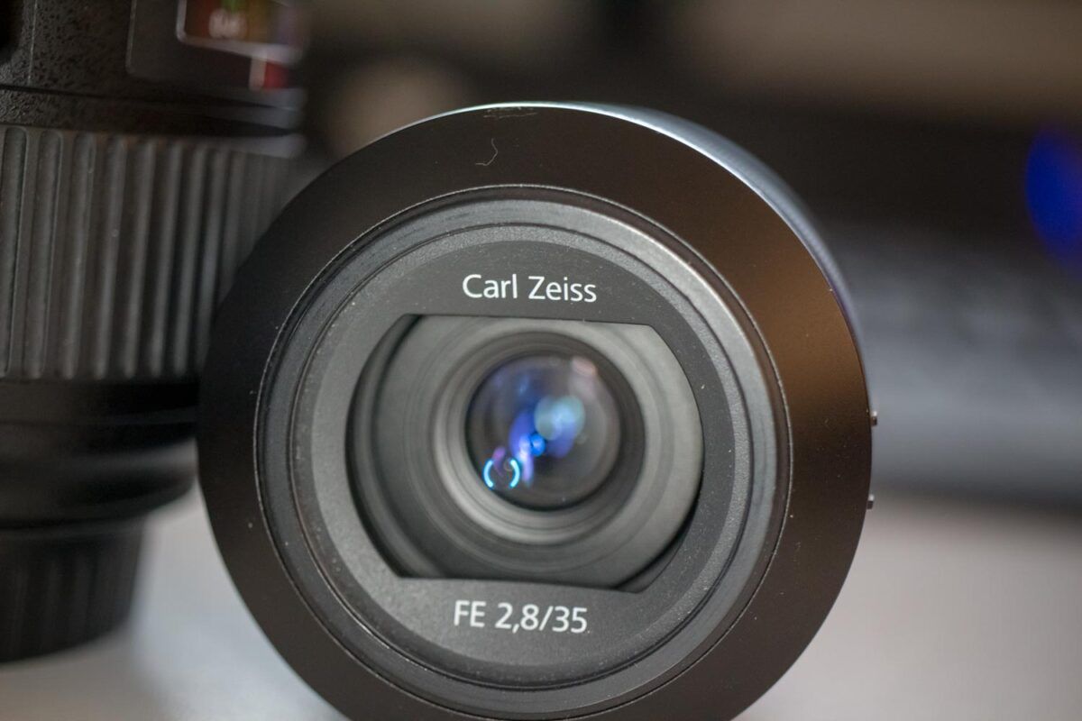 Carl Zeiss Planar 35mm F2T Contax G: polvere interna e puntinatura
