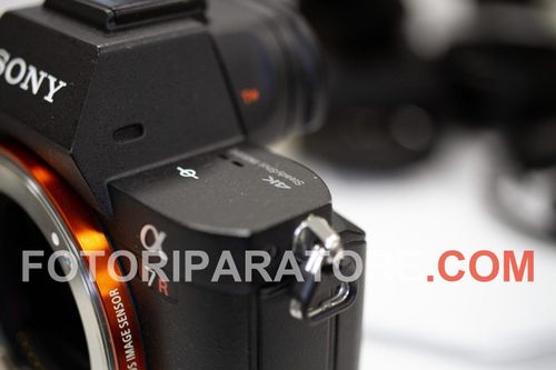 Sony A7R II non si accende: sostituzione mainboard